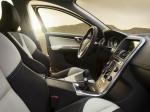 Volvo XC60 D4 2013 года